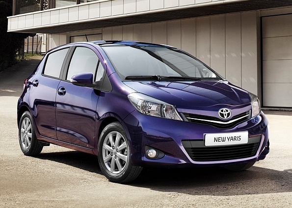 noua toyota yaris 2012